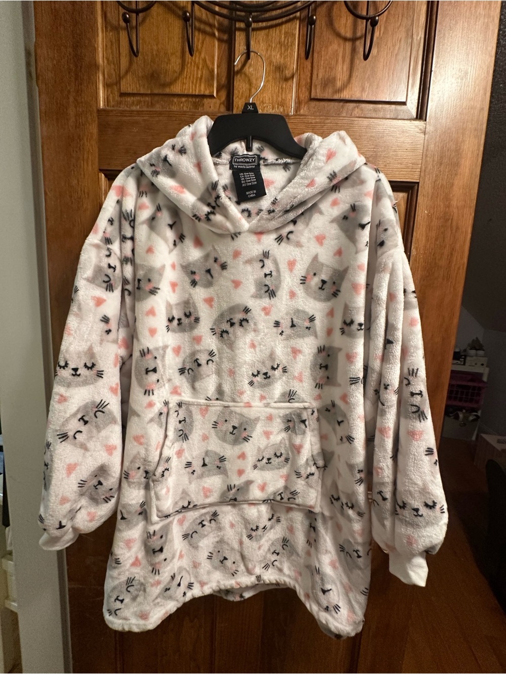 Plush Hooded Wearable Blanket - White with Pink & Gray Cat Print